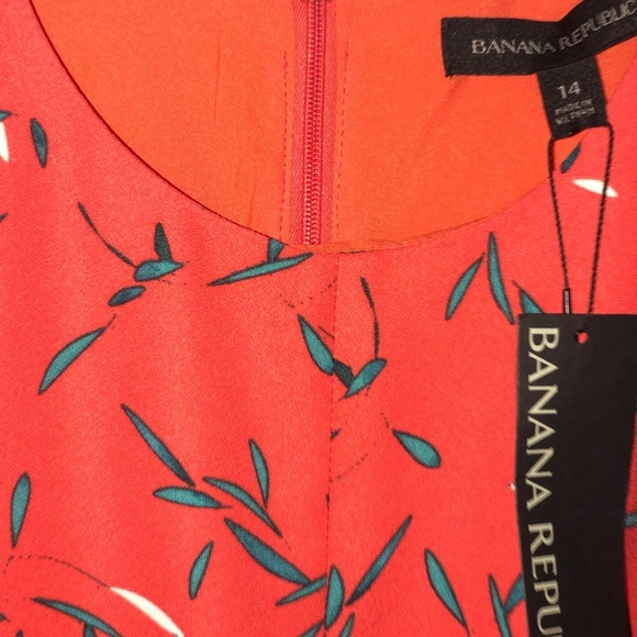 NWT Banana Republic Fit and Flare Dress - Picture 5 of 6